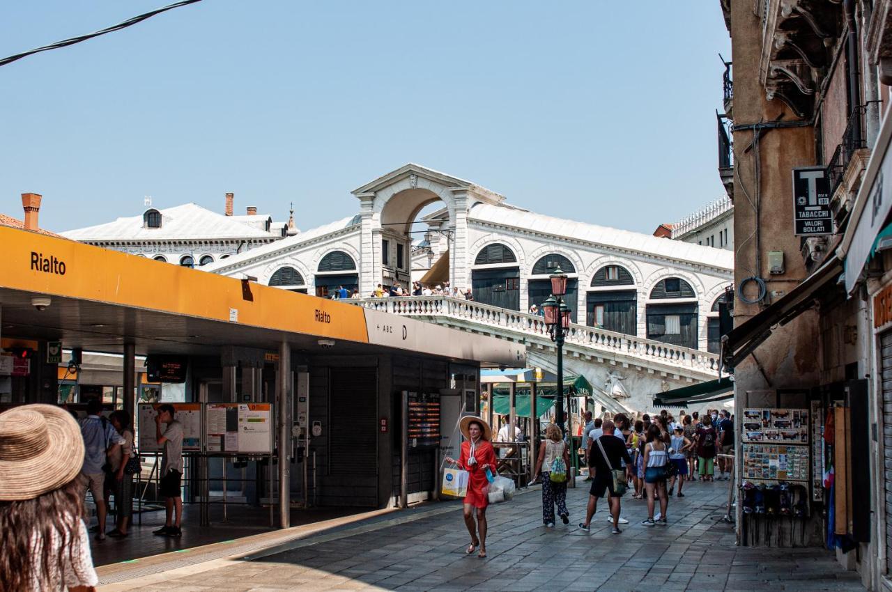 Apartamento Fondaco Di Rialto Venecia Exterior foto