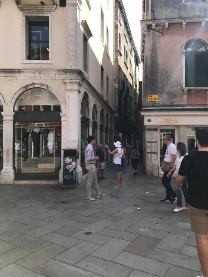 Apartamento Fondaco Di Rialto Venecia Exterior foto